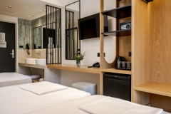 Canadian-Premium-Room-04